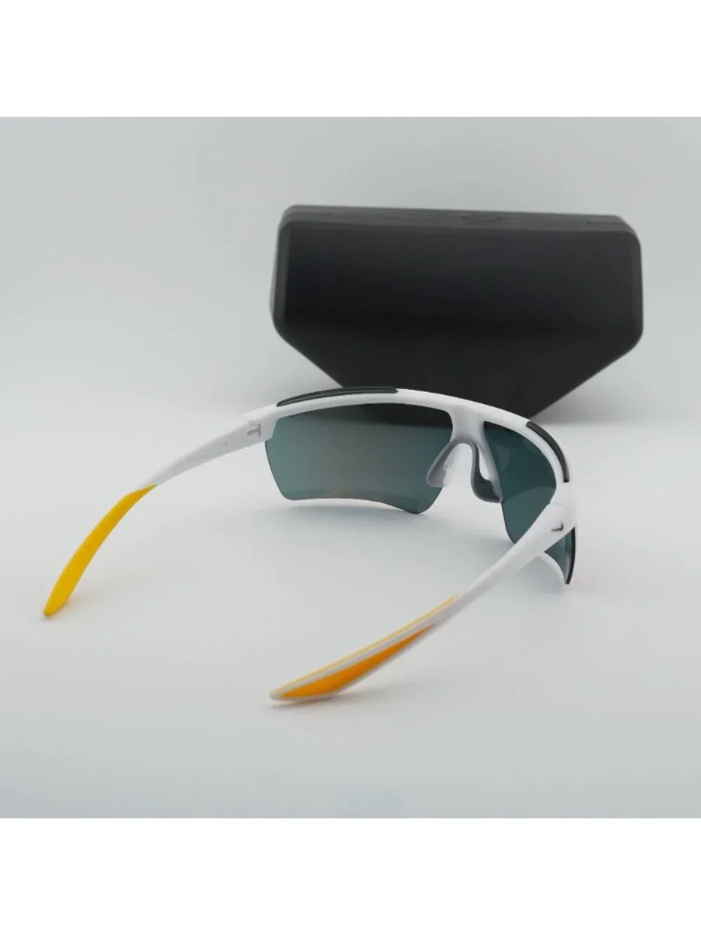 NIKE WINDSHIELD 20 CW1287 106 Sunglasses White Shield Frame, Field Tint Lenses
